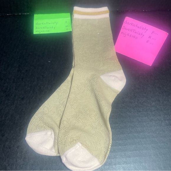 BNWT Nordstrom Treasure and Bond semi sheer metallic nude anklets socks - Picture 8 of 10